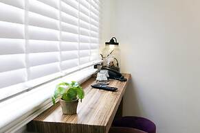 Quentin Hotel Golden Bear