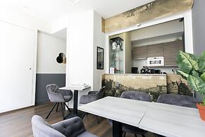 Quentin Hotel Golden Bear