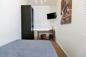 Quentin Hotel Golden Bear