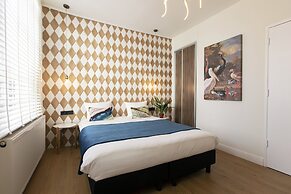 Quentin Hotel Golden Bear