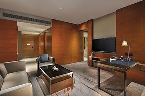 DoubleTree by Hilton Guangzhou Science City-Free Shuttle Bus Service D