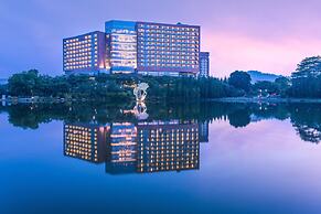 DoubleTree by Hilton Guangzhou Science City-Free Shuttle Bus Service D