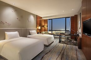DoubleTree by Hilton Guangzhou Science City-Free Shuttle Bus Service D