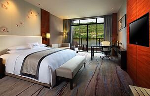 DoubleTree by Hilton Guangzhou Science City-Free Shuttle Bus Service D