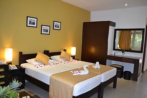 The Lakeside Hotel at Nuwarawewa