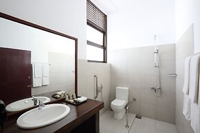 The Lakeside Hotel at Nuwarawewa