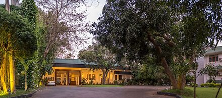 The Lakeside Hotel at Nuwarawewa