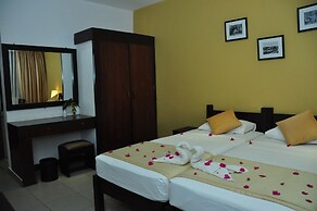 The Lakeside Hotel at Nuwarawewa