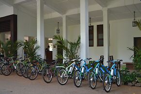 The Lakeside Hotel at Nuwarawewa