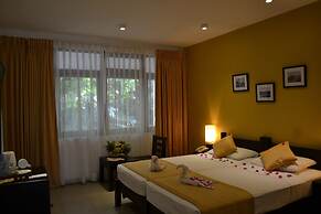 The Lakeside Hotel at Nuwarawewa