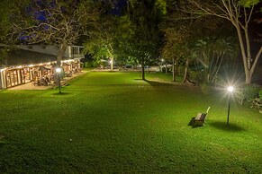 The Lakeside Hotel at Nuwarawewa