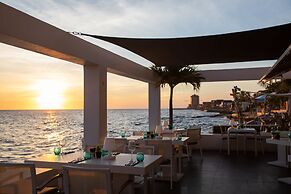 Saint Tropez Boutique Hotel