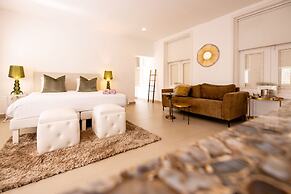 Saint Tropez Boutique Hotel