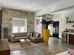 Saint Tropez Boutique Hotel