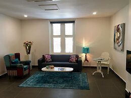 Saint Tropez Boutique Hotel