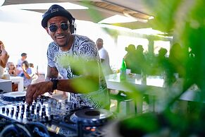 Saint Tropez Boutique Hotel