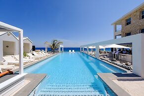 Saint Tropez Boutique Hotel