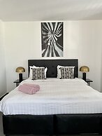 Saint Tropez Boutique Hotel