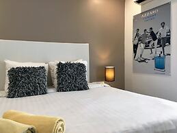 Saint Tropez Boutique Hotel