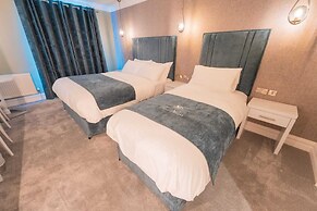 Tara Hotel