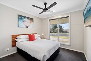 West End Motor Lodge