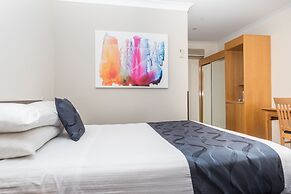 West End Motor Lodge