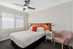 West End Motor Lodge