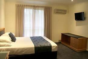 West End Motor Lodge