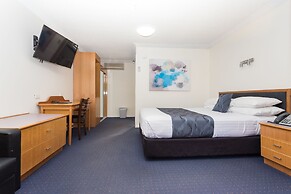 West End Motor Lodge