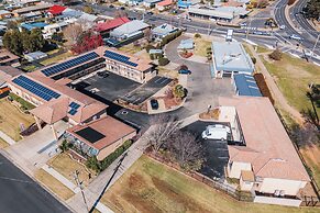 West End Motor Lodge