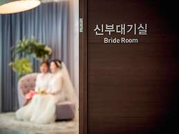 Novotel Ambassador Suwon