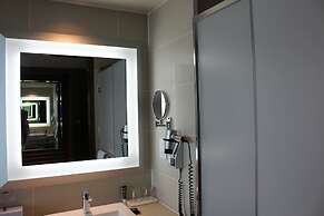 Novotel Ambassador Suwon