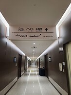 Novotel Ambassador Suwon