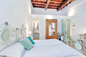 PALAZZO OLIVIA - RESIDENZA LEUTARI