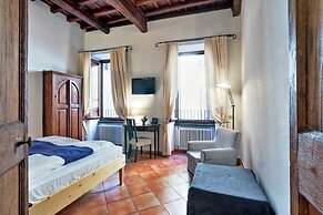 PALAZZO OLIVIA - RESIDENZA LEUTARI