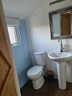 Stonehenge Inn & Shepherds Huts