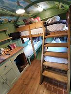 Stonehenge Inn & Shepherds Huts