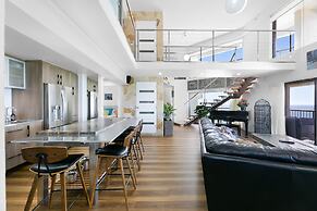 Burleigh Esplanade Apartments