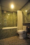 Hong Thien Ruby Hotel