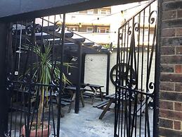 PubLove @ The Steam Engine - Hostel