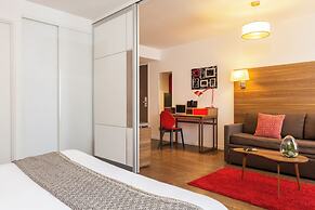 Aparthotel Adagio la Défense Courbevoie