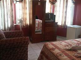 Treasure's Comfort Inn