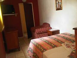 Treasure's Comfort Inn