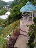 Treasure's Comfort Inn