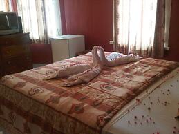 Treasure's Comfort Inn