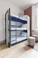 PubLove @ The Green Man - Hostel