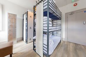 PubLove @ The Green Man - Hostel