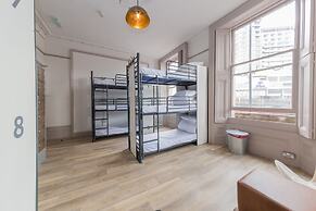 PubLove @ The Green Man - Hostel