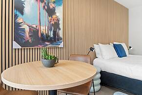 Pacific Motor Inn