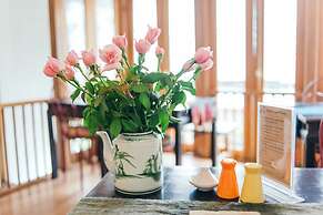 Maison d'Orient Hotel